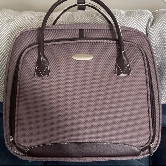 Samsonite Other - Samsonite 1910 carrying bag with straps and also for laptop